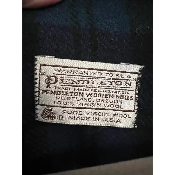 VTG Pendleton Black Watch Tartan Poncho Cape 100% Virgin Wool Fringe Made USA - Picture 3 of 5